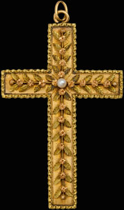 Нательный  крест с жемчужиной